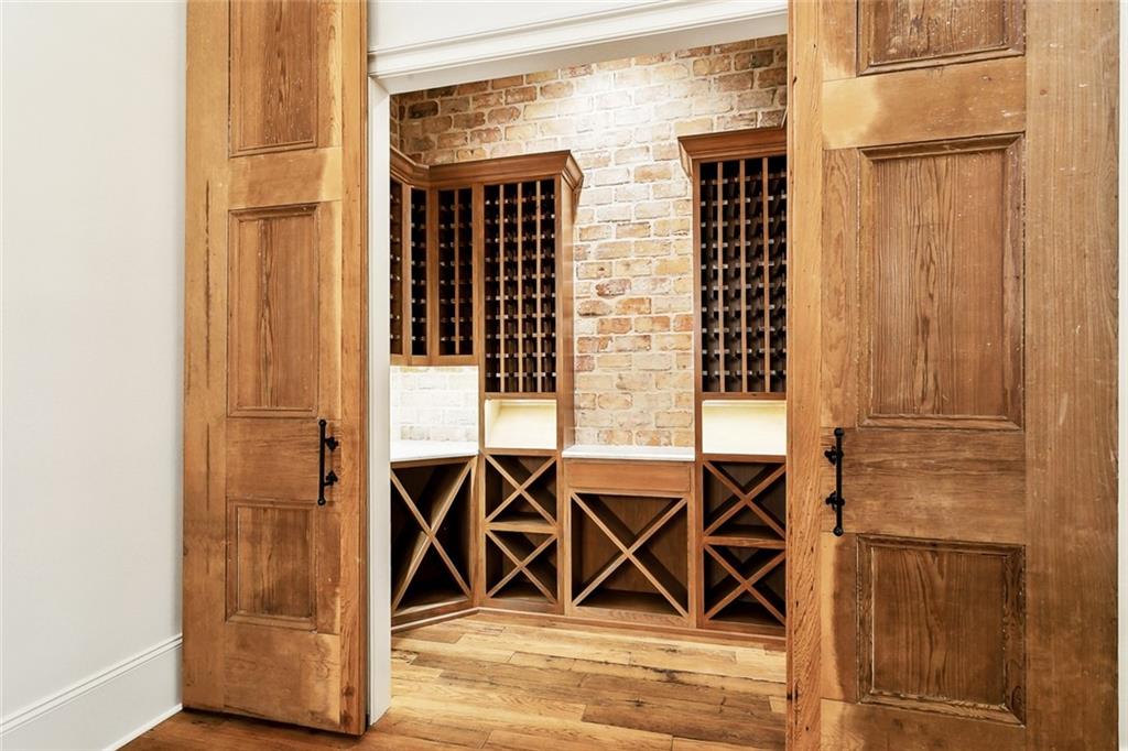 Mandeville, Louisiana 70471, United States, 5 Bedrooms Bedrooms, ,6 BathroomsBathrooms,Residential,Active,214289