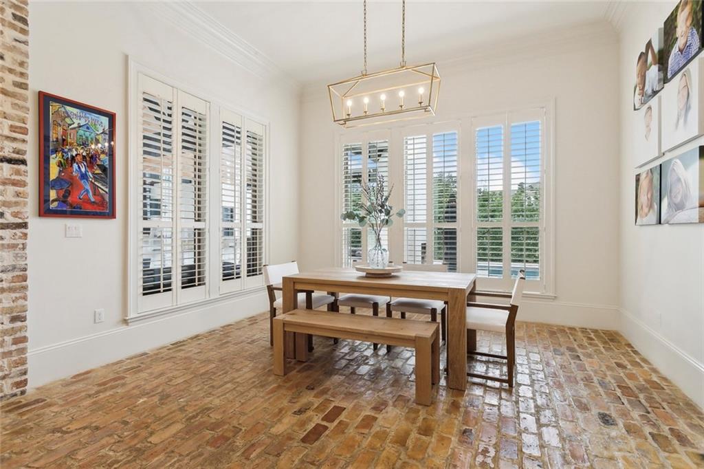 Mandeville, Louisiana 70471, United States, 5 Bedrooms Bedrooms, ,6 BathroomsBathrooms,Residential,Active,214289