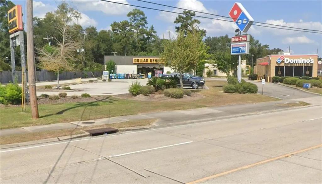 883 ROBERT BLVD Boulevard