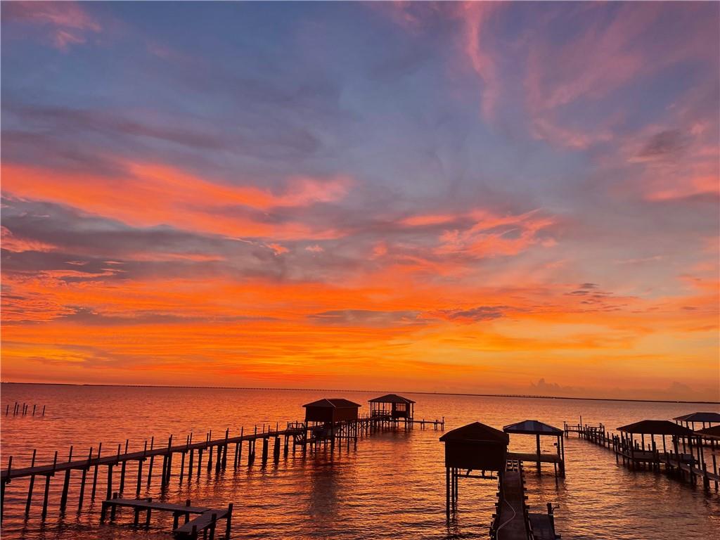 25307 CHEF MENTEUR Highway