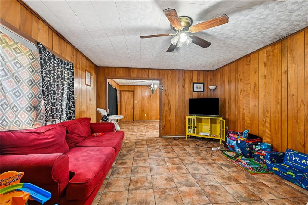 19302 ROBERT Road