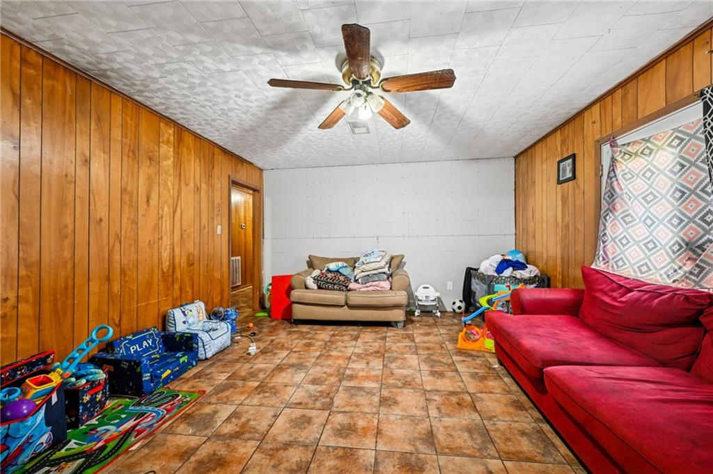 19302 ROBERT Road