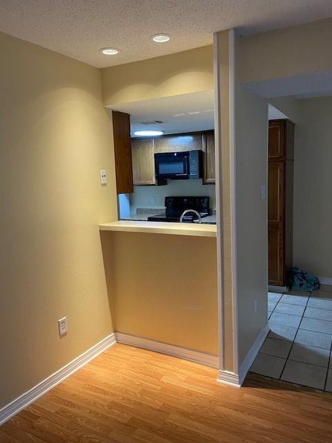 Hammond, Louisiana 70403, United States, 4 Bedrooms Bedrooms, ,3 BathroomsBathrooms,Residential,Pending,25359