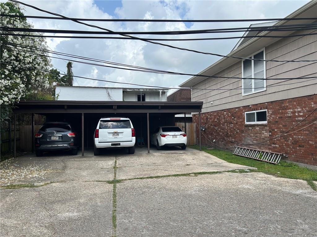 637 VOURAY Drive