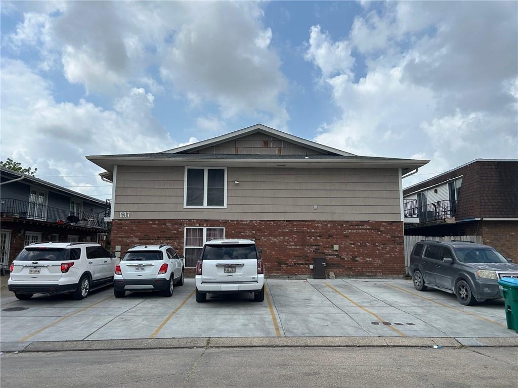 637 VOURAY Drive