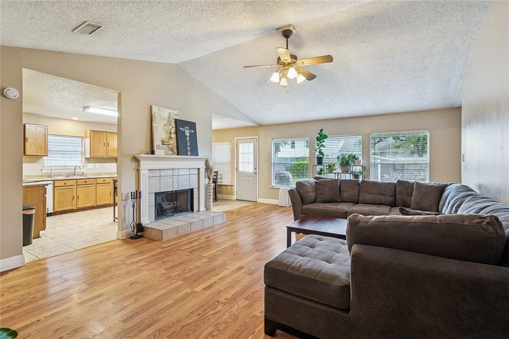 1609 SHYLOCK Drive