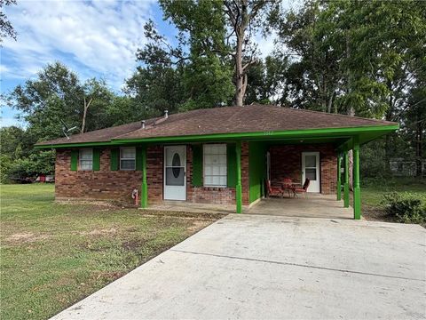 Photo of 1012 VARNADO Street, Hammond, LA 70403 (MLS # 2561508)