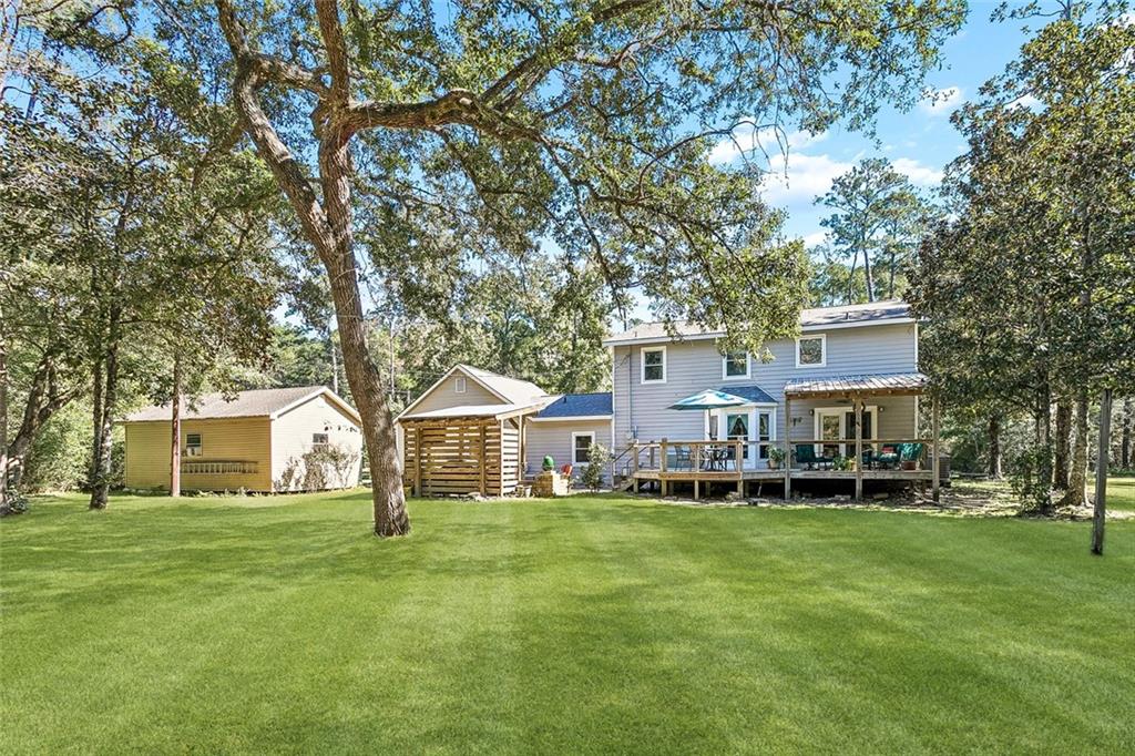 61125 LYNWOOD Drive