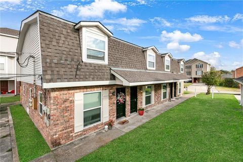 44 BRANDON HALL Drive Destrehan LA 70047