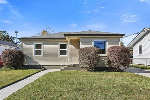 292 HALSEY Drive Harahan LA 70123