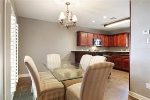 2 PLACE LAFITTE Street