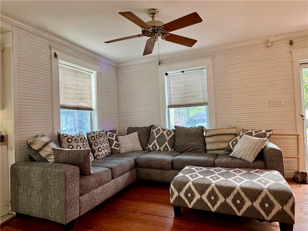 200 CLAIBORNE Court