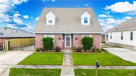 8336 SABRE Drive Chalmette LA 70043