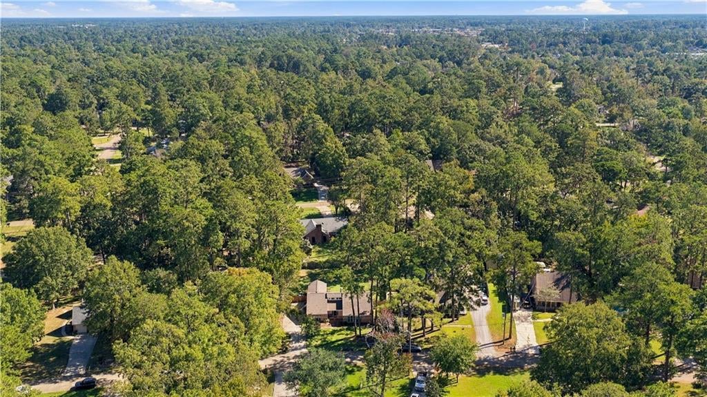413 VENUS Drive