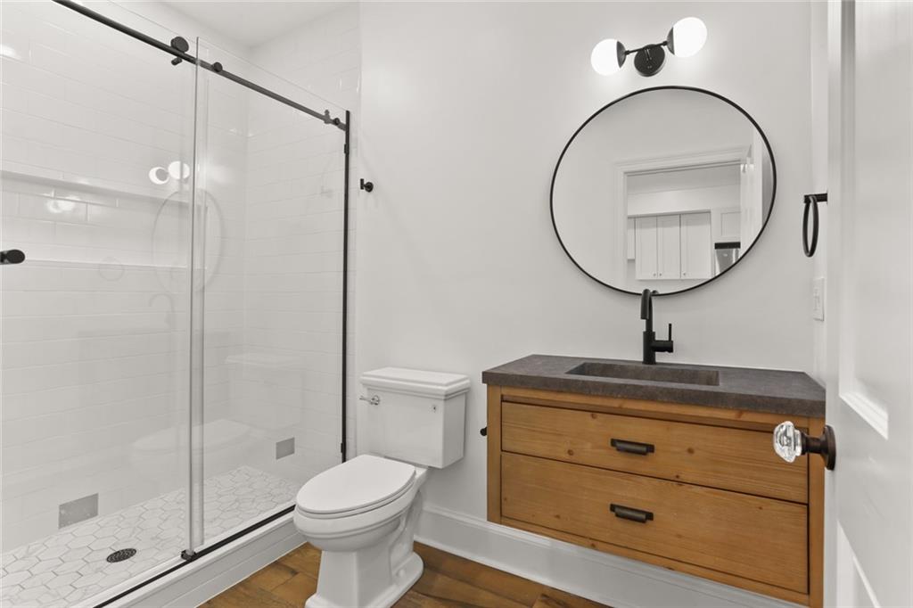 New Orleans, Louisiana 70115, United States, 2 Bedrooms Bedrooms, ,2 BathroomsBathrooms,Residential,Active,52269