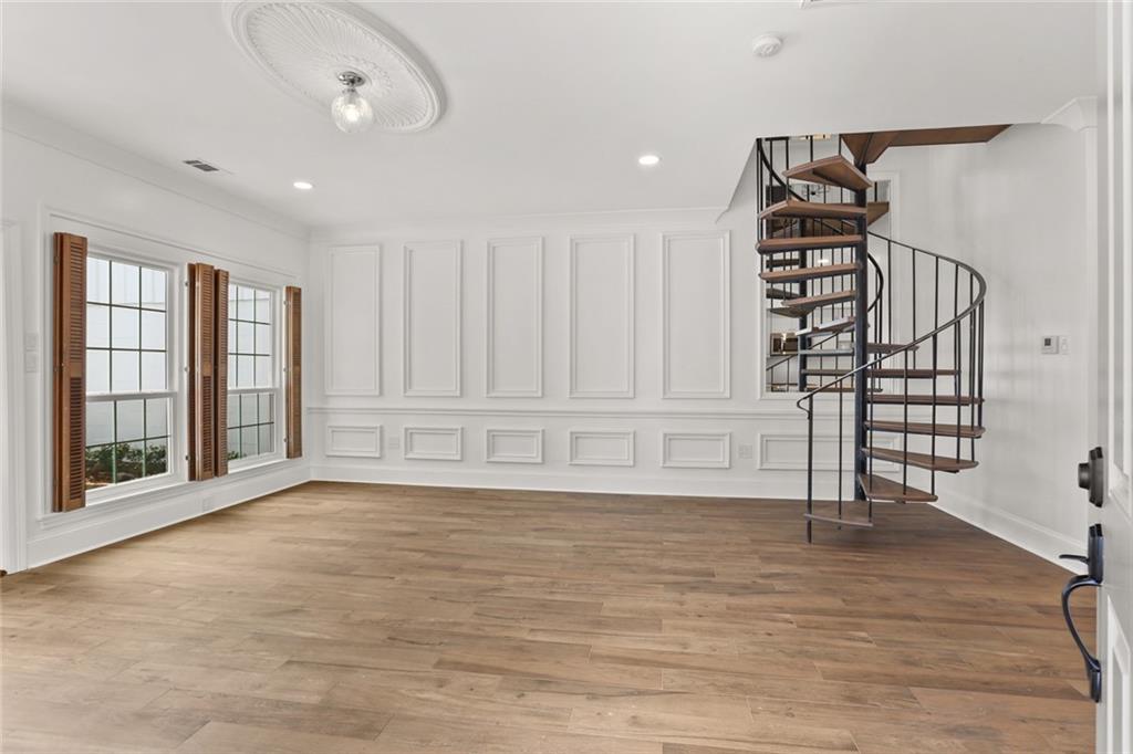 New Orleans, Louisiana 70115, United States, 2 Bedrooms Bedrooms, ,2 BathroomsBathrooms,Residential,Active,52269