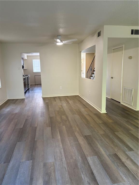 2100 02 CASWELL Lane