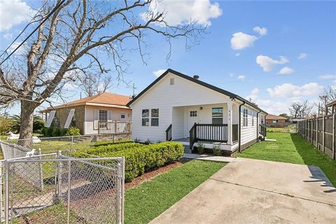 635 S BENGAL Road River Ridge LA 70123