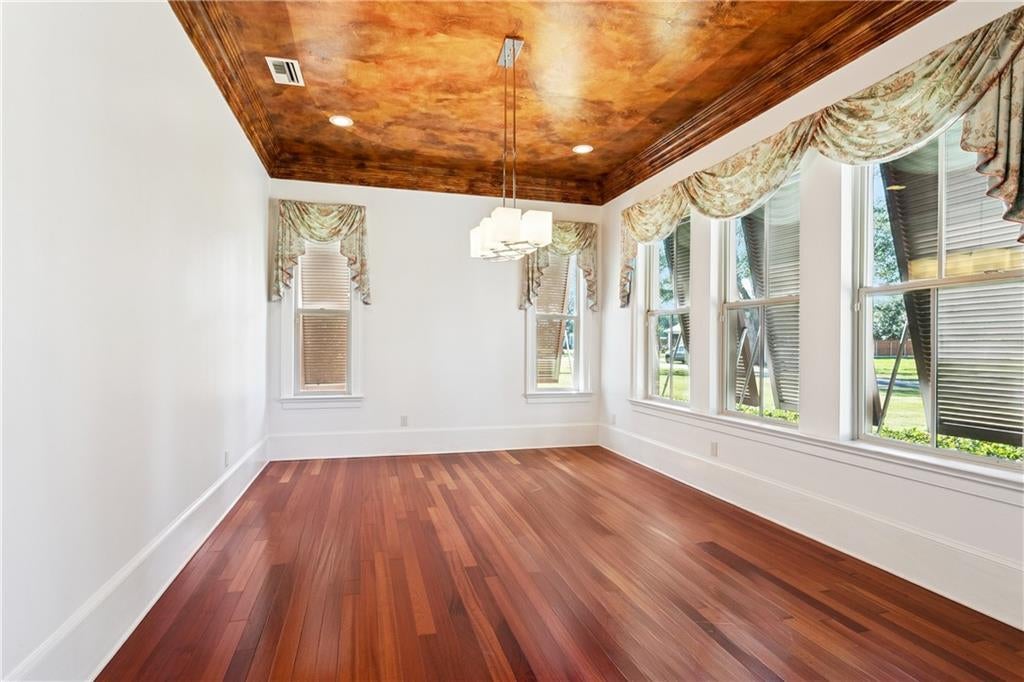 131 Colonial Club Dr, Harahan, LA, 70123, USA, 4 Bedrooms Bedrooms, ,4 BathroomsBathrooms,Residential,Active,131 Colonial Club Dr,2564247