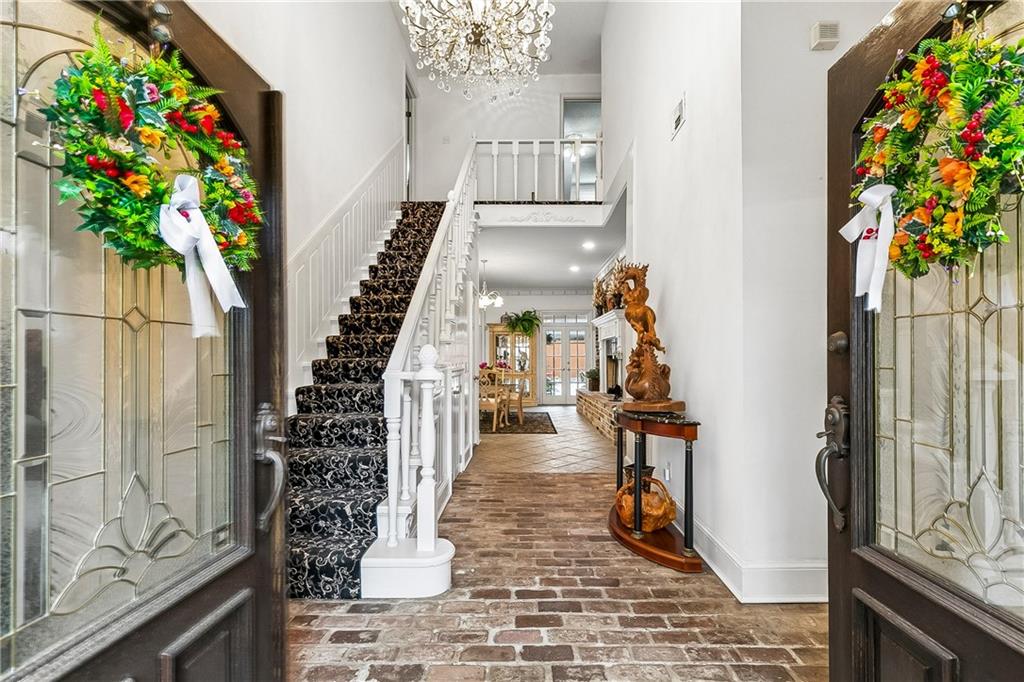 4100 TRANSCONTINENTAL Drive