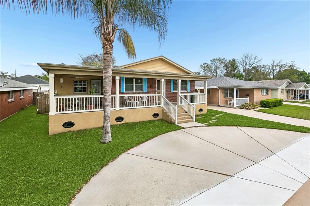 2036 ROOSEVELT Boulevard