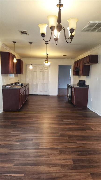 2213 CALUDA Lane