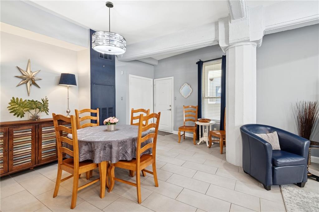 333 JULIA Street 520