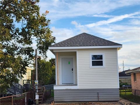 2108 18TH Street Harvey LA 70058