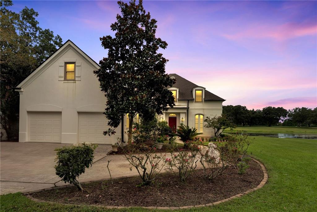 15 MUIRFIELD Place
