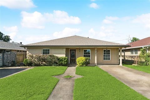209 OCELOT Drive Arabi LA 70032