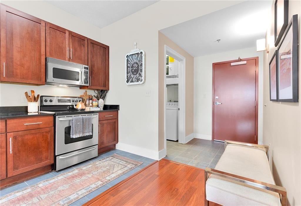 450 JOHN CHURCHILL CHASE Street 304