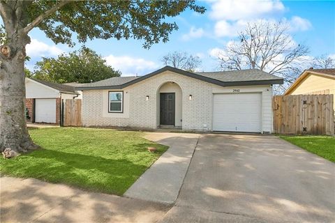 2941 KENT Street New Orleans LA 70131