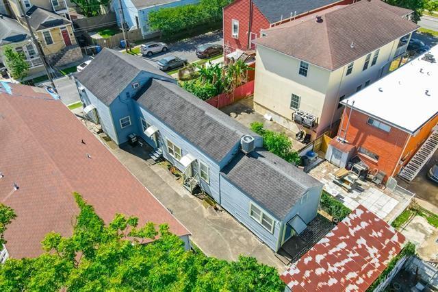 New Orleans, Louisiana 70119, United States, 3 Bedrooms Bedrooms, ,3 BathroomsBathrooms,Residential,Pending,68108