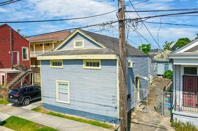 New Orleans, Louisiana 70119, United States, 3 Bedrooms Bedrooms, ,3 BathroomsBathrooms,Residential,Pending,68108