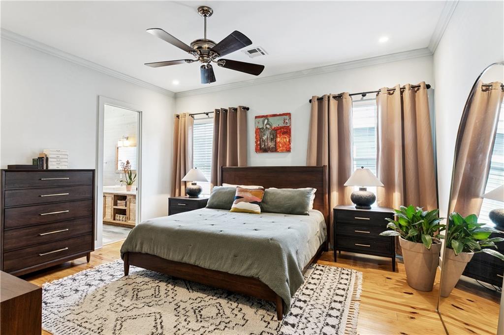 New Orleans, Louisiana 70124, United States, 3 Bedrooms Bedrooms, ,2 BathroomsBathrooms,Residential,Pending,197720