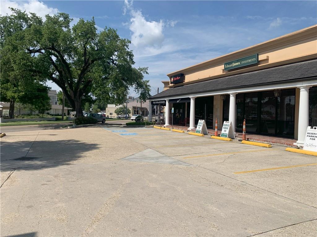2700 METAIRIE Road