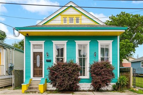 Photo of 1626 ST ANTHONY Street, New Orleans, LA 70116 (MLS # 2559394)