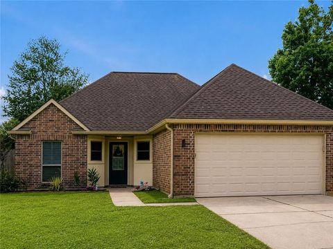 Photo of 473 KLONDYKE Drive, Ponchatoula, LA 70454 (MLS # 2558676)