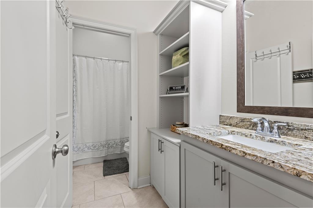 Covington, Louisiana 70433, United States, 3 Bedrooms Bedrooms, ,2 BathroomsBathrooms,Residential,Pending,198678