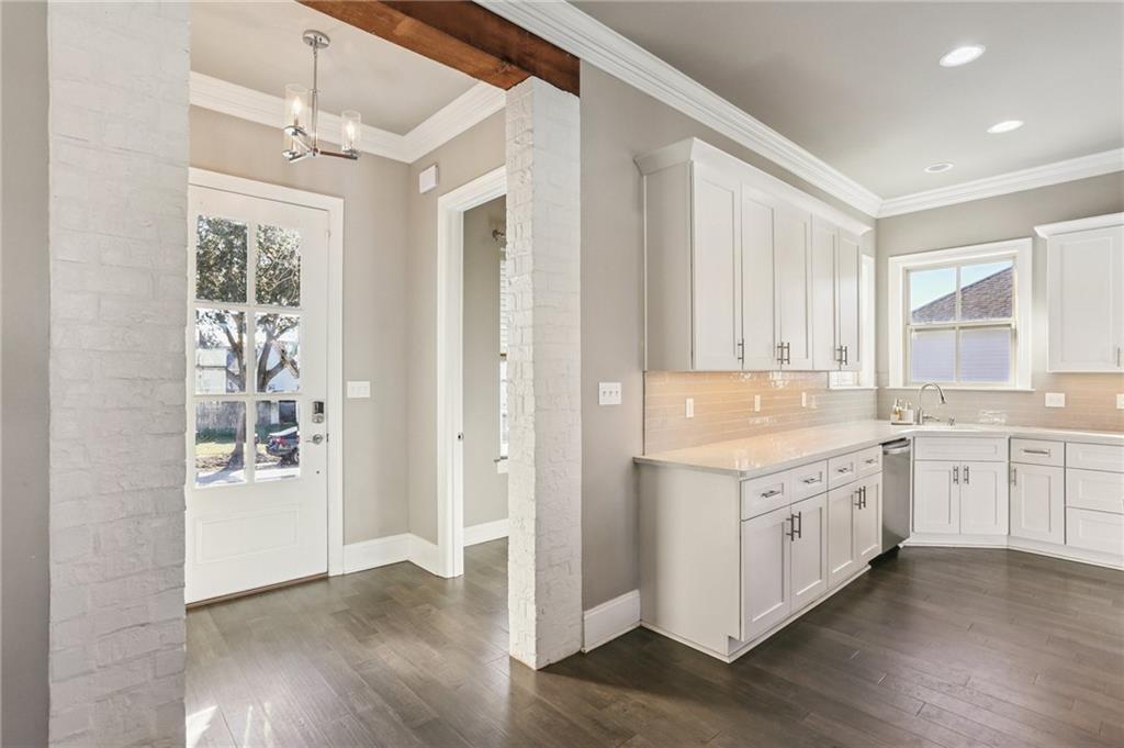 3828 DOMINIQUE Drive