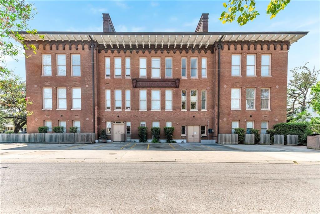 Photo 1 of 45 — 3601 CAMP Street 305, New Orleans, LA 70115