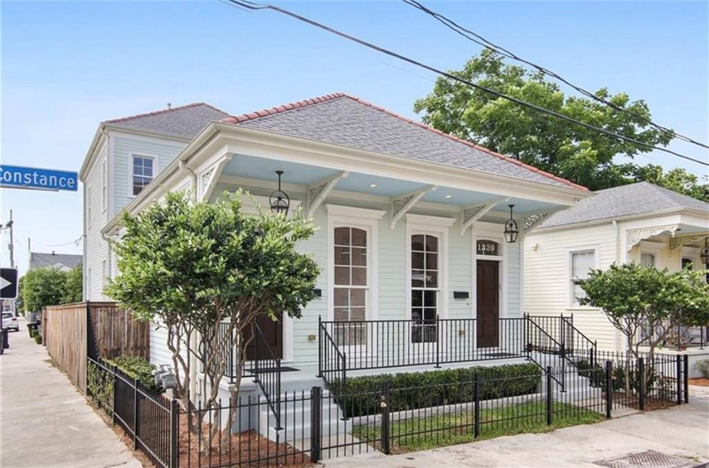 1339 CONSTANCE Street