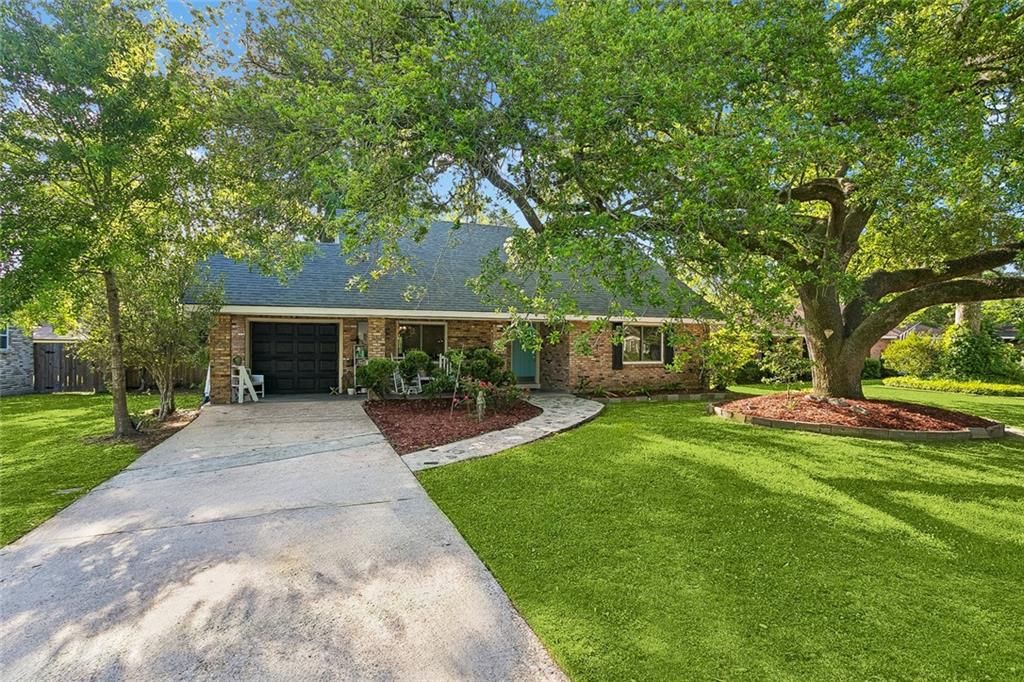 135 SHANNON Drive