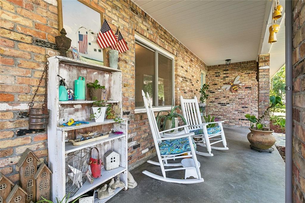 135 SHANNON Drive