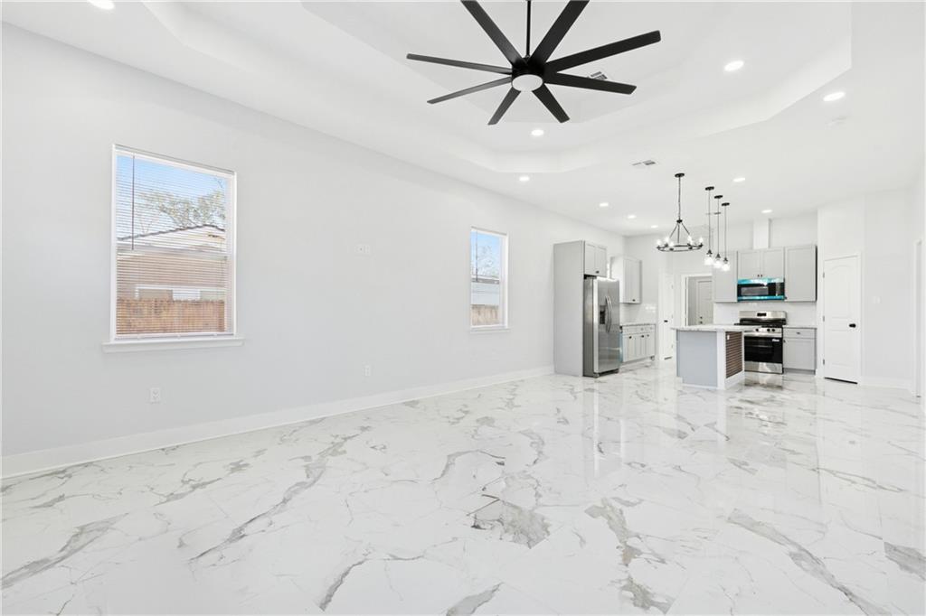 2509 RIVERBEND Road