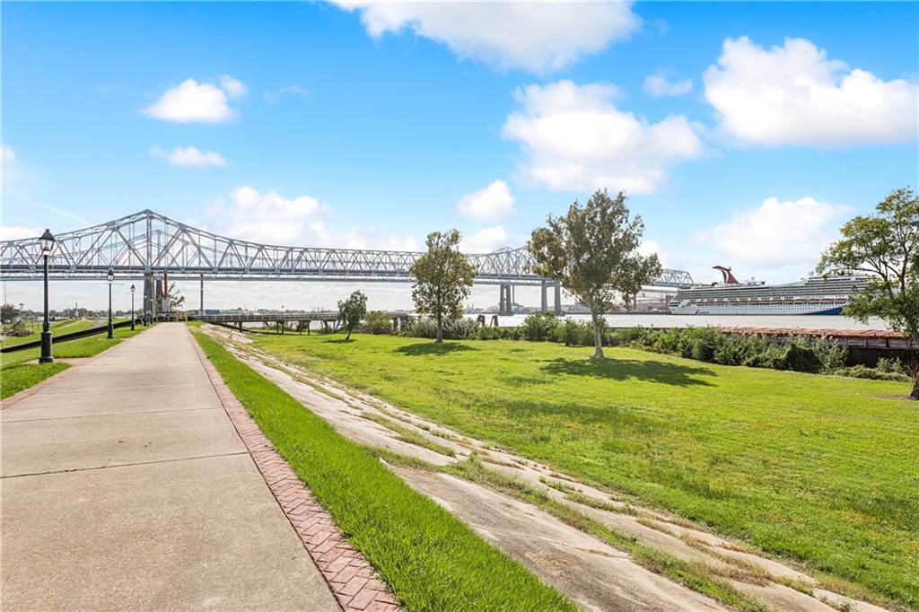 New Orleans, Louisiana 70114, United States, ,Commercial,Active,33109