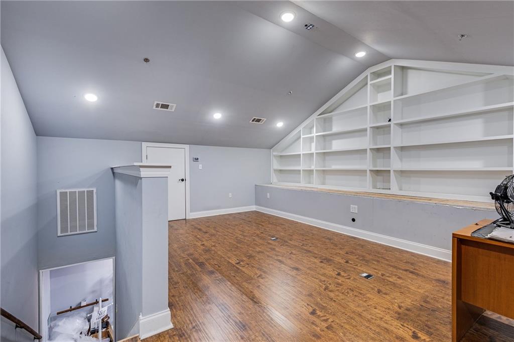 1974 ORMOND Boulevard D/E