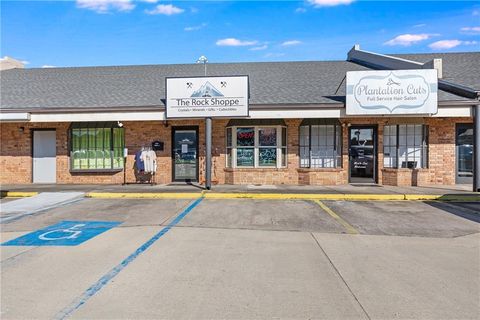 1974 ORMOND Boulevard D/E Destrehan LA 70047