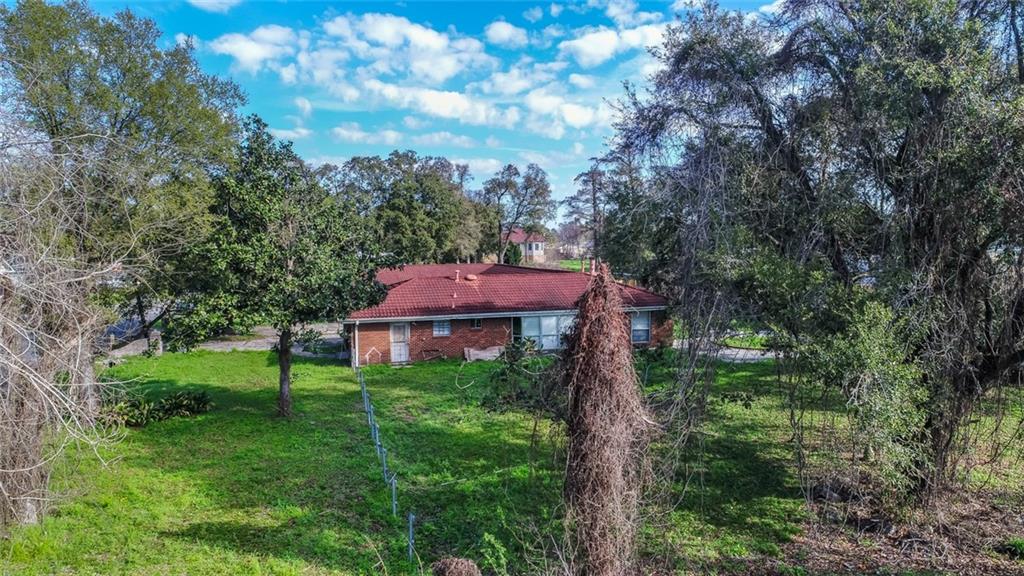 2068 FARRAGUT Street