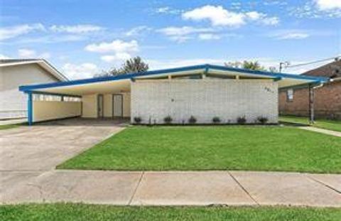 4811 HICKERSON Street New Orleans LA 70127